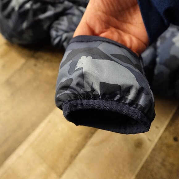 Baby Gap Snow Puffer Suit 0–6 Months Blue Camo Bear Print Warm Winter One-Piece - Picture 12 of 14